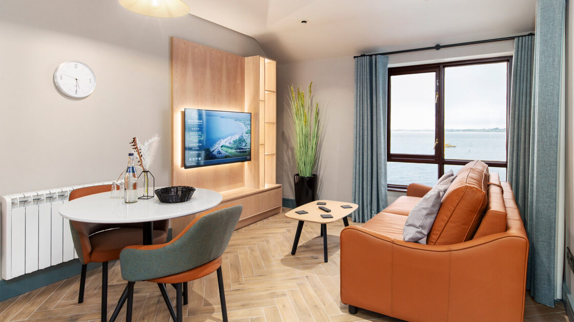 Master Suite Living Area