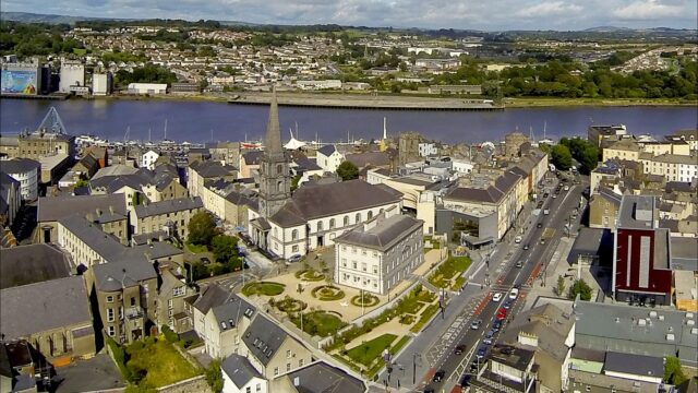 Waterford Viking Triangle 6